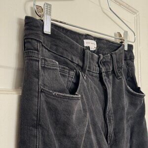 GOOD AMERICAN Black Distressed / Ripped Straight Skinny Jeans - 10/30